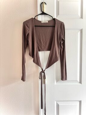 OOTDFASH Brown Ribbed Tie-Front Long-Sleeve Minimalist Crop Top S